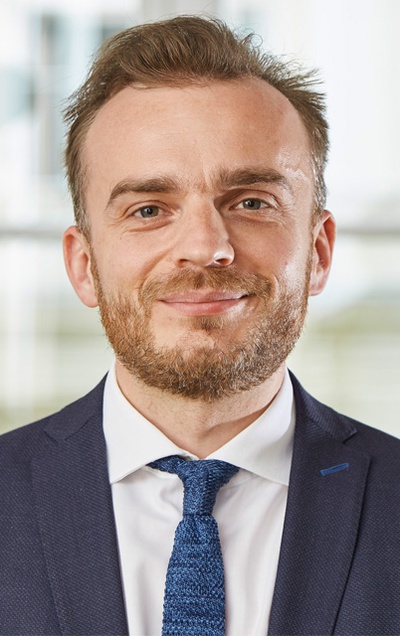 Vom studentischen Mitarbeiter zum „Rising Star“ - Langjähriger NHP-Jurist David Suchanek (36) wird Equity Partner bei Niederhuber & Partner